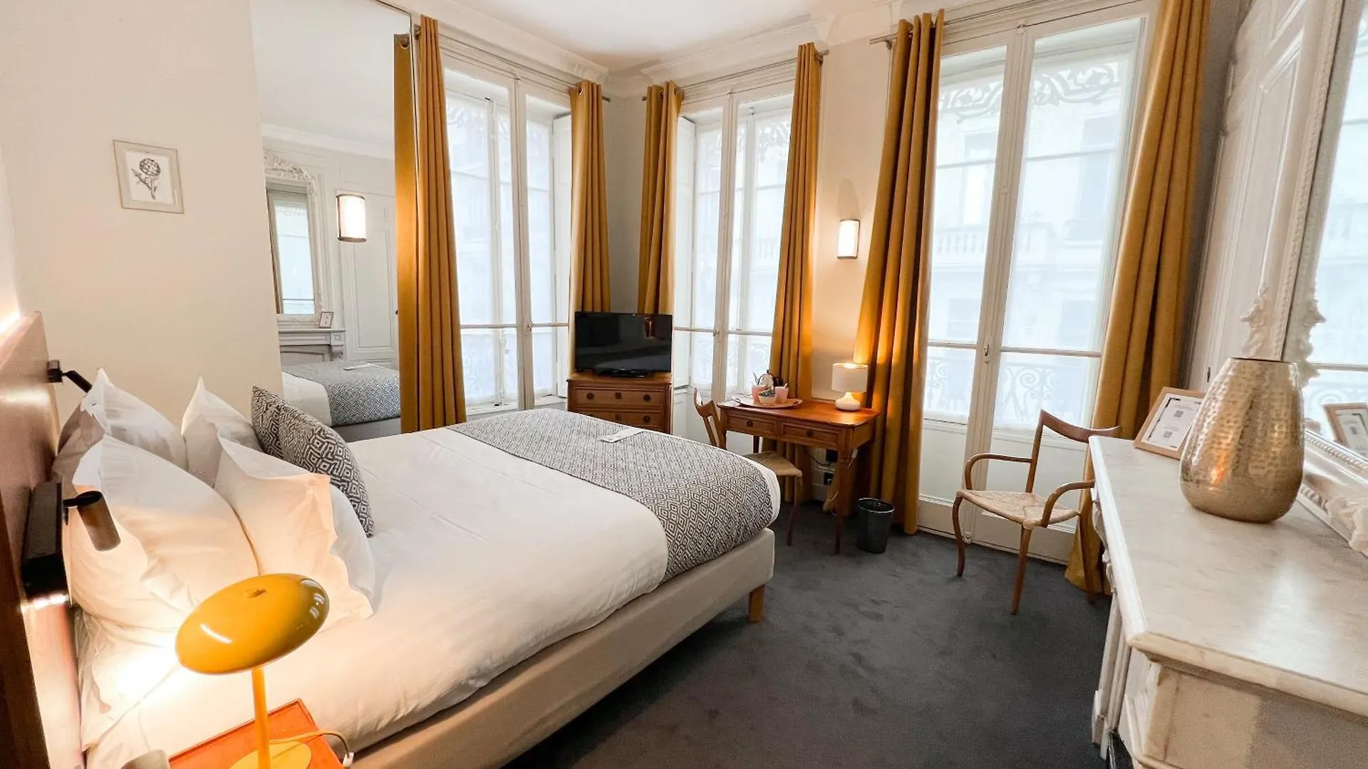 Globe Et Cecil Hotel Lyon